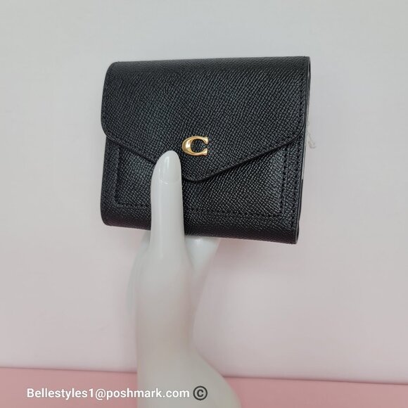 COACH Wyn Crossgrain Leather Small Leather Wallet- Black color - Picture 5 of 16